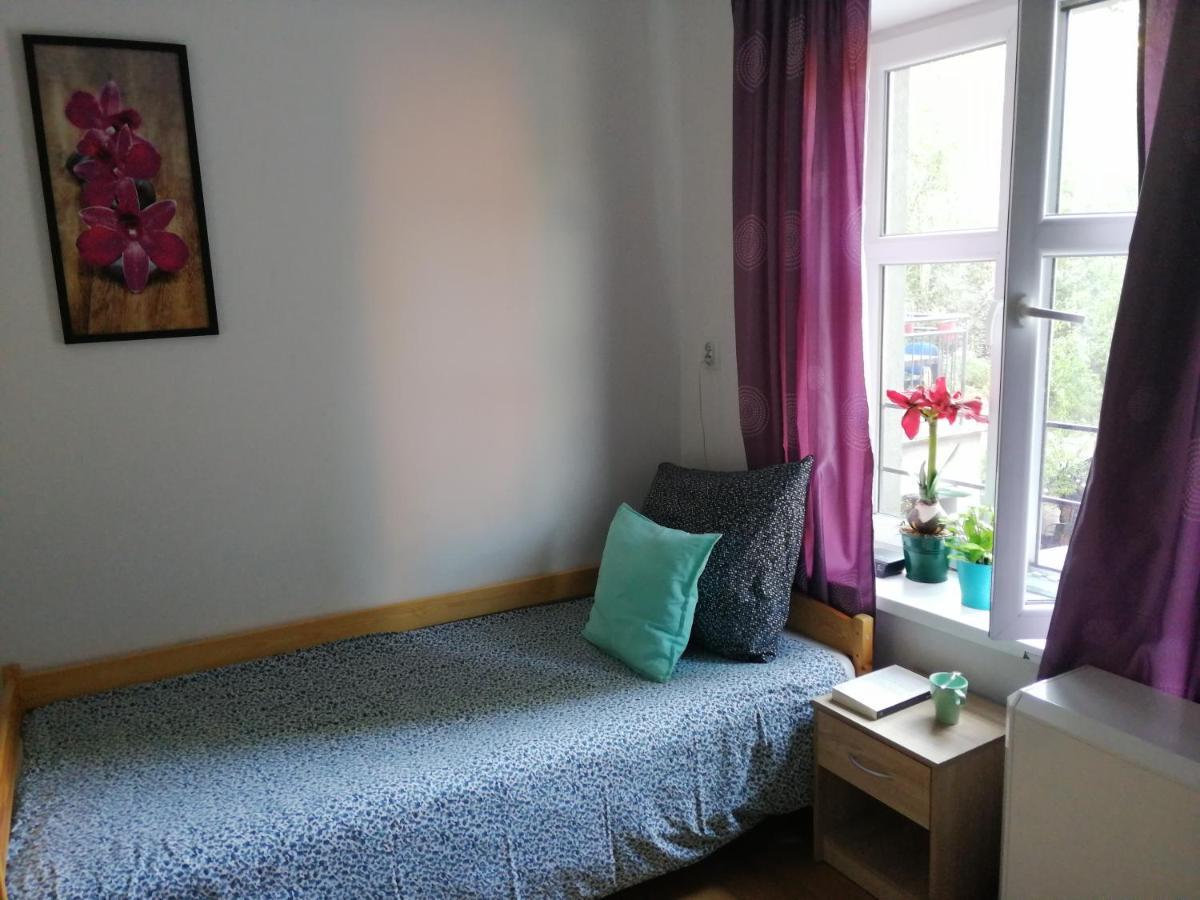 Hostel Gliwice Centrum Parking エクステリア 写真